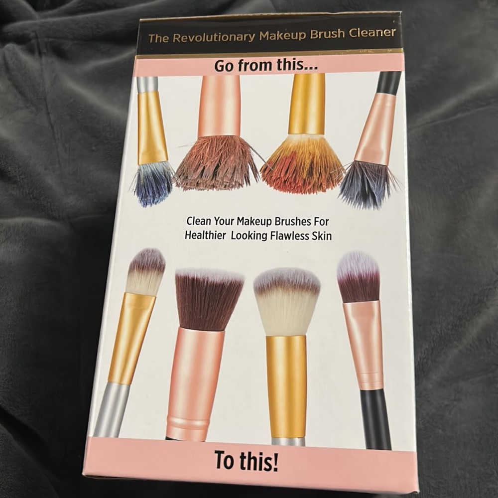 Makeup Brush Cleaner - Picture 4 of 6